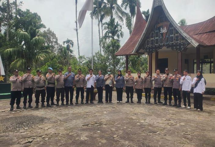 Pusjarah Mabes Polri Kunjungi Tugu Mobrig Palupuh 